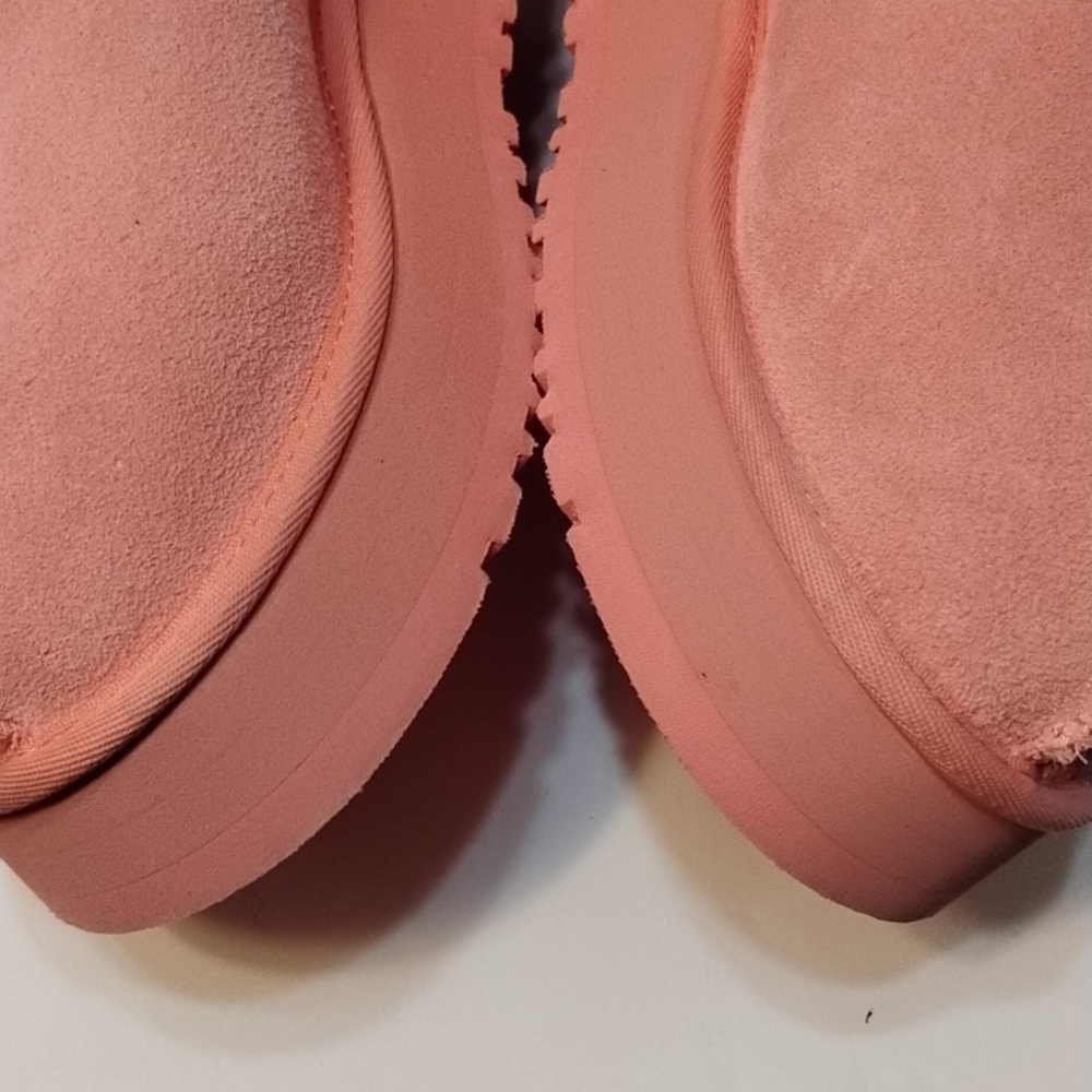 Ugg Taz Love 25" Slippers - Picture 5 of 14